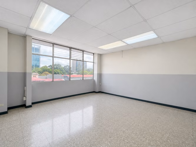 Corporate Office Spaces for Lease from 50 to 150 m² | San José