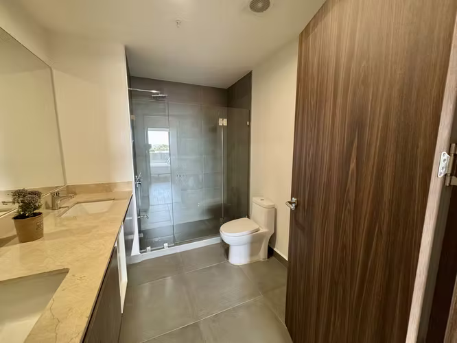 Alquiler Apartamento Amueblado en La Uruca | 2 Habitaciones | Balcón | Seguridad 24/7