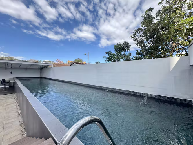 Alquiler Apartamento Amueblado en La Uruca | 2 Habitaciones | Balcón | Seguridad 24/7