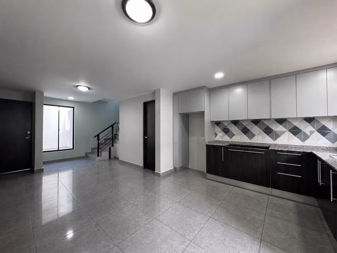 Alquiler de casa en Condominio Brisas del Bosque