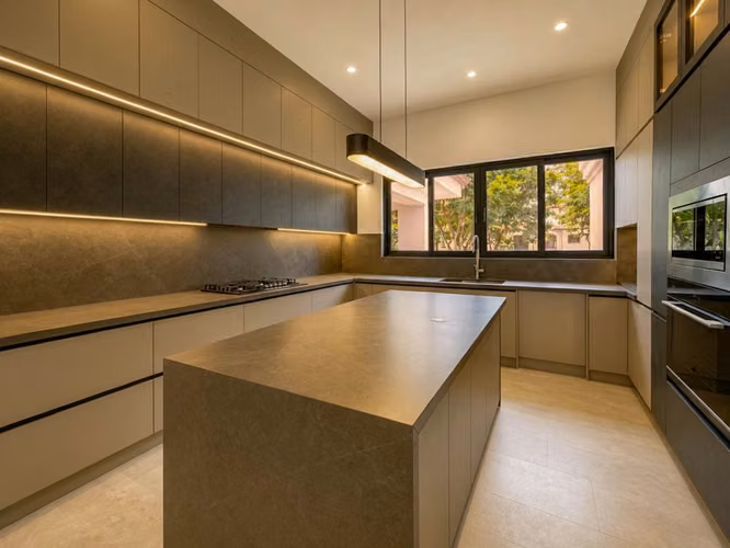 VENTA DE CASA NUEVA EN BOSQUES DE LINDORA
