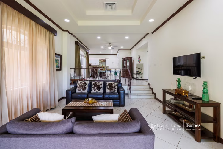 21481 - Condominio amuebladio de 2 habitaciones en Colina, Los Sueños