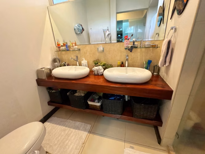 VENTA DE CASA EN RESIDENCIAL EN BELLO HORIZONTE ESCAZU