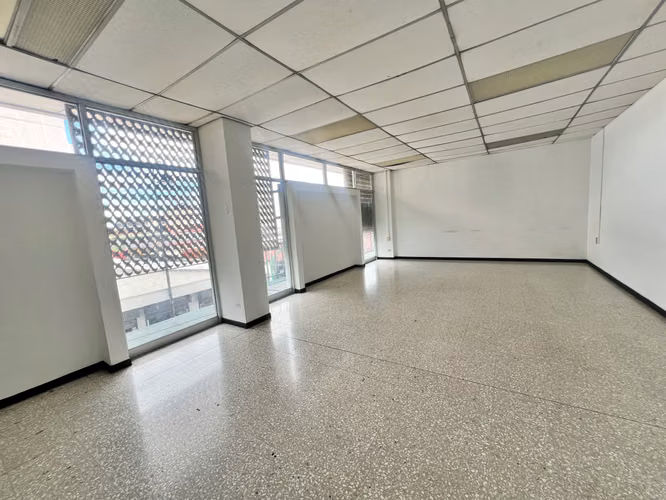 Pisos corporativos en alquiler de 400 m² | San José Centro