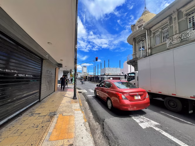 Pisos corporativos en alquiler de 400 m² | San José Centro