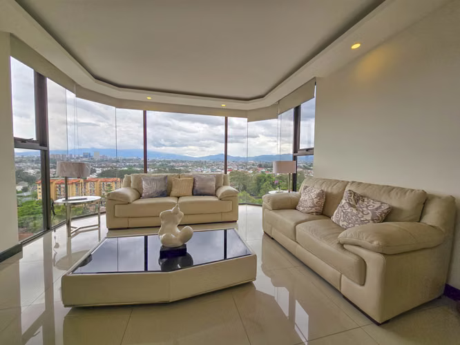 PENTHOUSE DE 3 HABIT. CON FULL VISTAS EN BELLO HORIZONTE ESCAZU