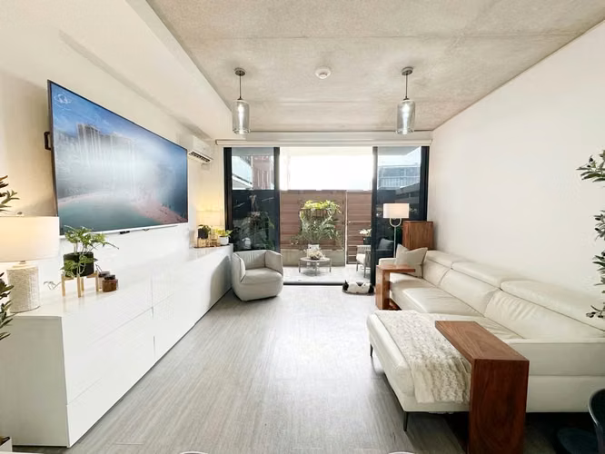 APARTAMENTO AMUEBLADO EN ESCAZÚ CON PARQUEO BAJO TECHO