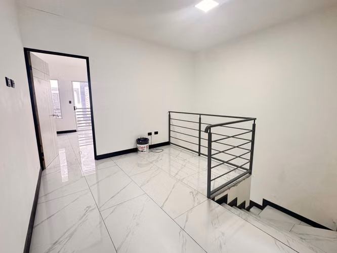 Estrene casa en Condominio cerca del Franco Costarricense, rebajada!! - Imagen 10