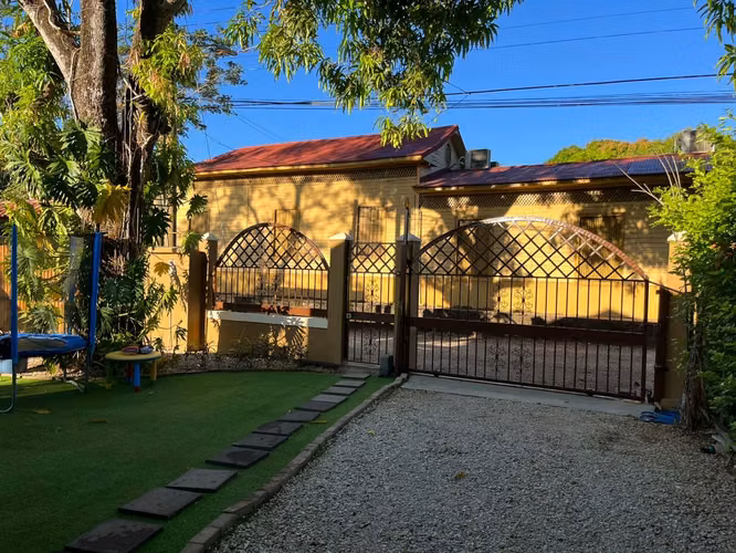 Se Vende Hermosa Casa - RA