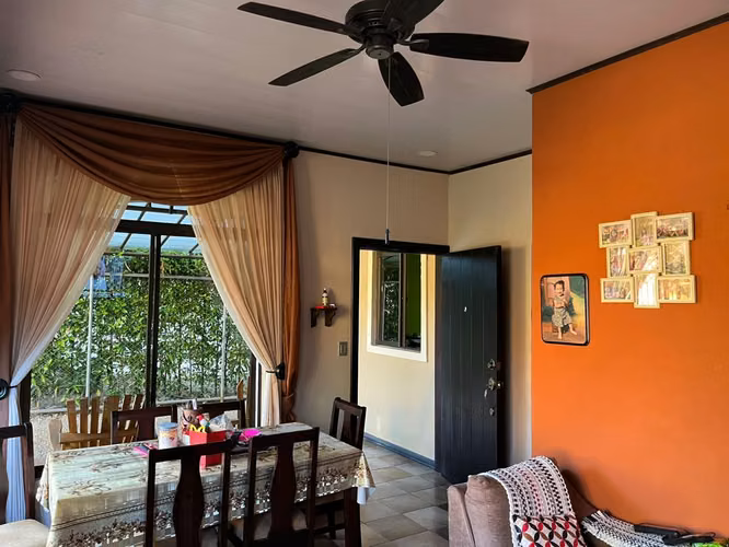 Se Vende Hermosa Casa - RA