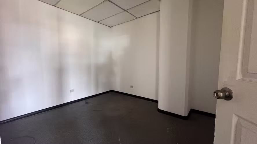 Alquiler/Venta de Oficina en Barrio Dent, San Pedro, Montes de Oca (AD)