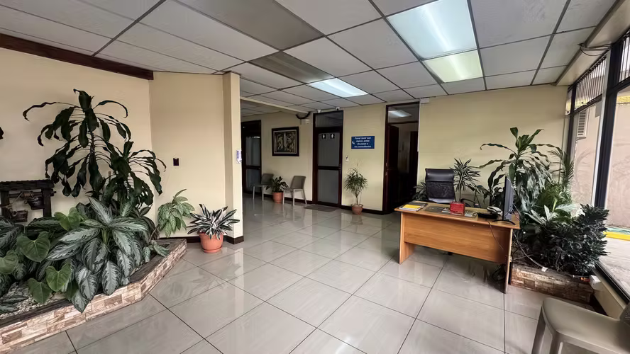 Alquiler/Venta de Oficina en Barrio Dent, San Pedro, Montes de Oca (AD)