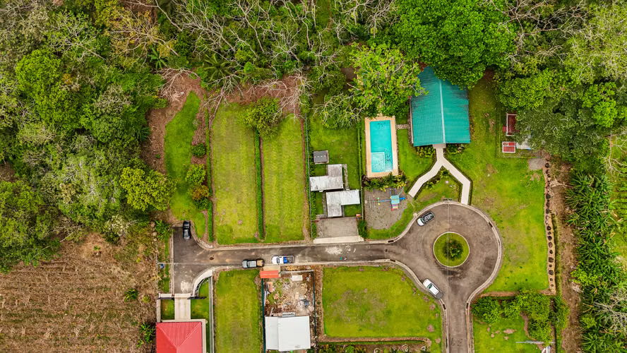 CASA EN VENTA EN SAN RAMÓN