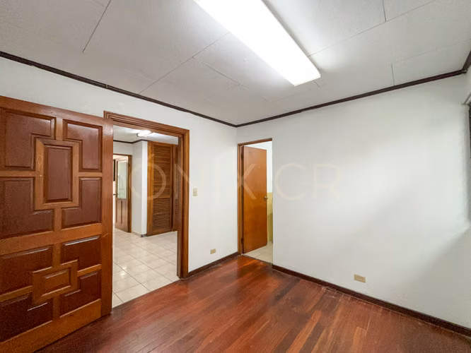 Ubicación Estratégica Rohrmoser + 615 m² para Comercio, Oficinas o Empresa - Imagen 16