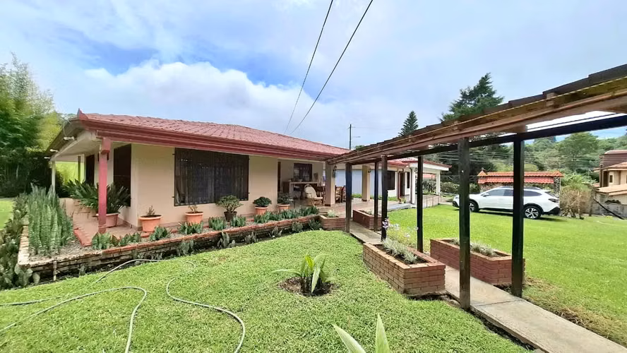 Venta 2 casas en Coronado, San José 18299