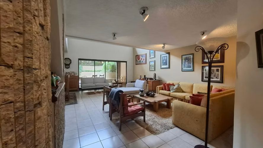 Venta de casa en Curridabat, San José 18300