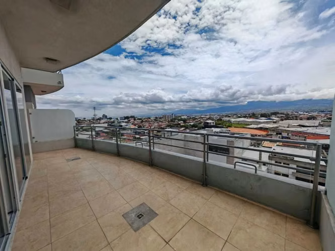 Apartamento en Venta | Torre Paseo Colón | Piso 8 | Terraza Privada | San José