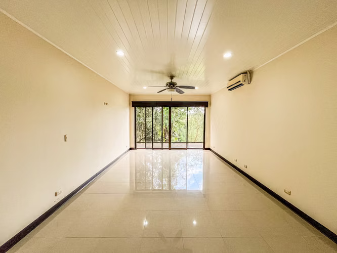 Quinta Exclusiva Frente al Lago Wilson - San Carlos
