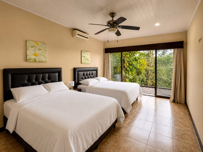 Quinta Exclusiva Frente al Lago Wilson - San Carlos