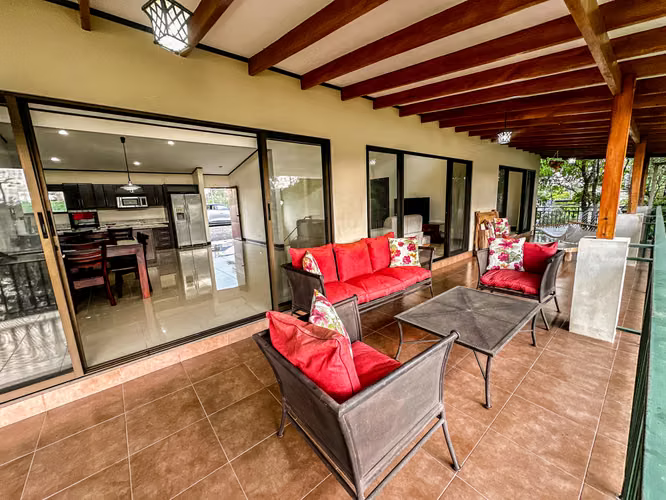 Quinta Exclusiva Frente al Lago Wilson - San Carlos
