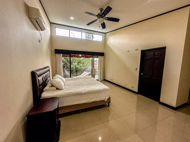 Quinta Exclusiva Frente al Lago Wilson - San Carlos