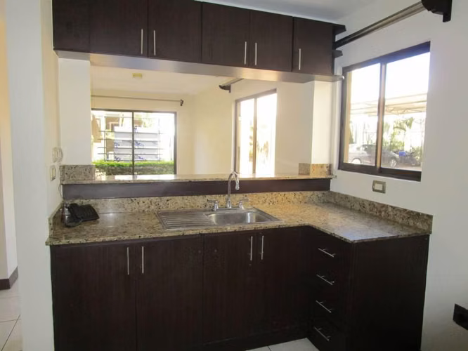 Apartamento de 3 dormitorios, en Vistas del Cariari, La Ribera, Belén, Heredia