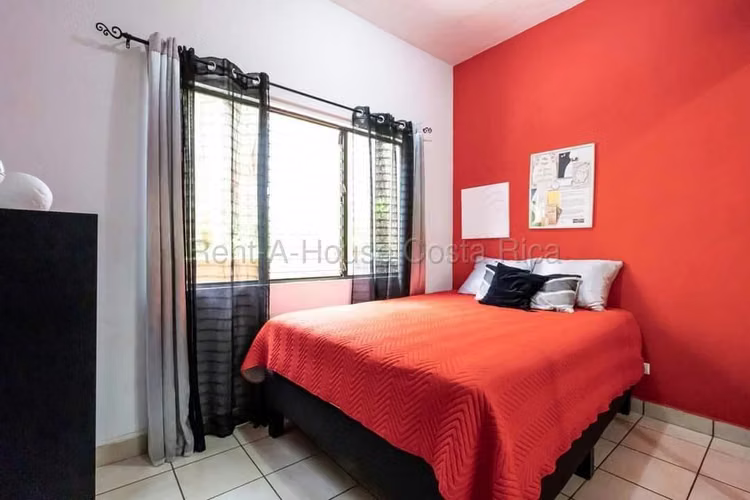 Venta de Apartamento en Moravia-La Trinidad.
