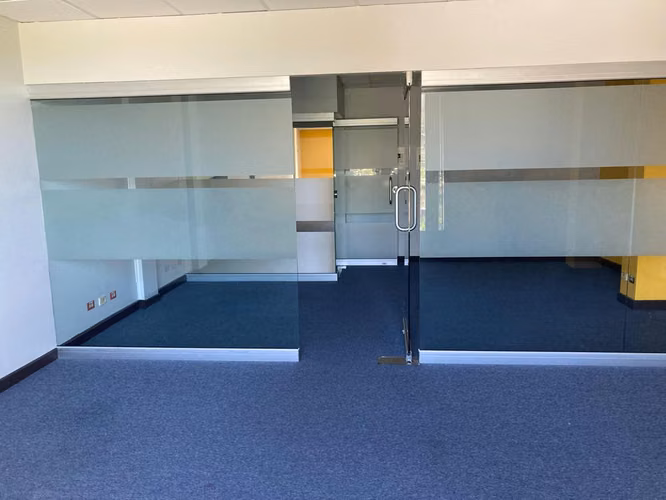 Oficina 100m2 en Rohrmoser