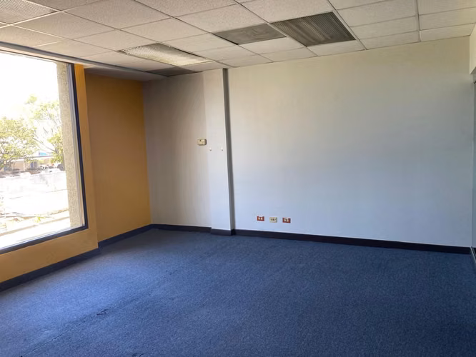 Oficina 100m2 en Rohrmoser