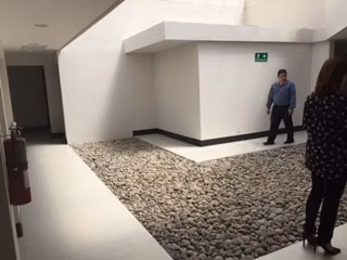 Oficina en Oficentro Uruca 261m2 con 9 parqueos