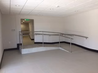 Oficina en Oficentro Uruca 261m2 con 9 parqueos