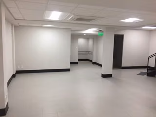 Oficina en Oficentro Uruca 261m2 con 9 parqueos