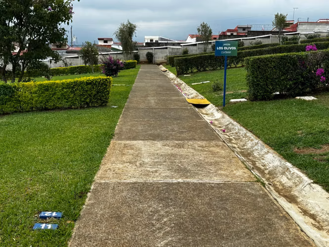 Nichos en Camposanto La Piedad, Mercedes de Heredia