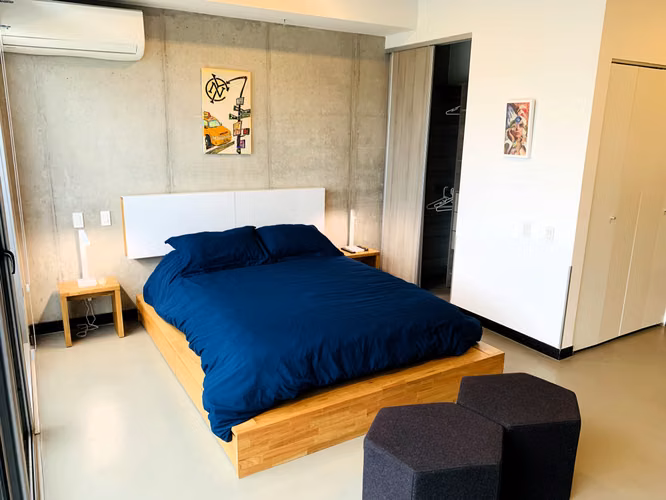 SE ALQUILA apartamento amueblado. Torres Q-BO. Rohrmoser AV