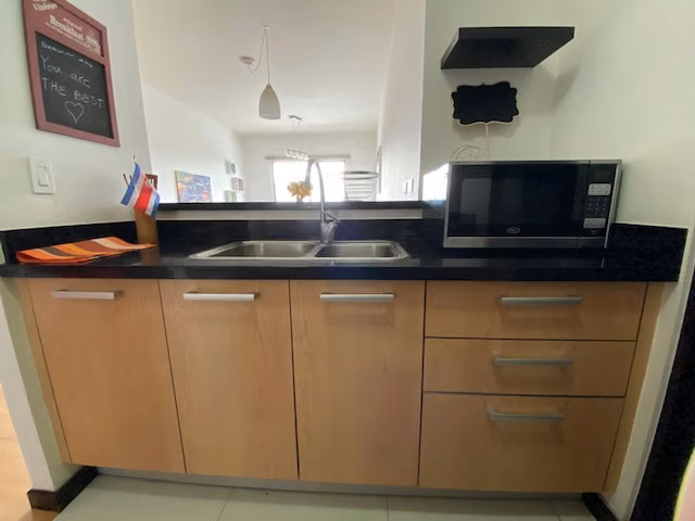 Alquiler de 1 habitación  en Sabana- Amueblado- Incluye servicios