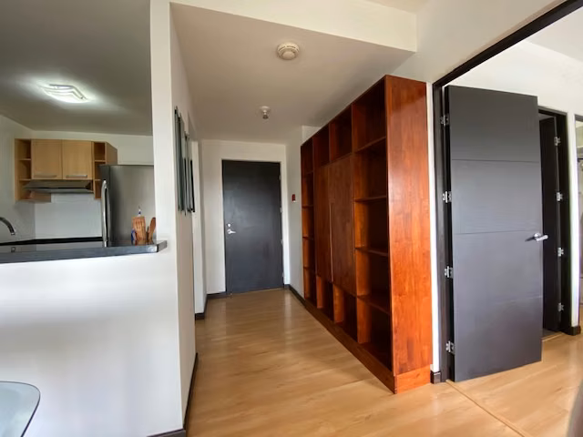 Alquiler de 1 habitación  en Sabana- Amueblado- Incluye servicios