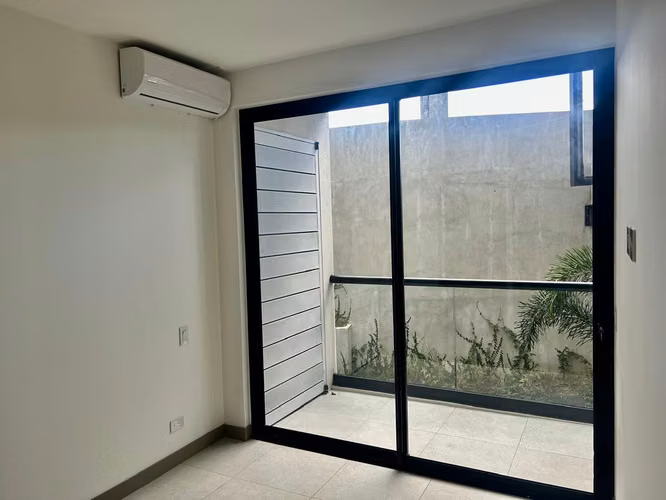 VENTA DE APARATMENTO EN NUCLEO, 2 HABITACIONES + LINEA BLANCA