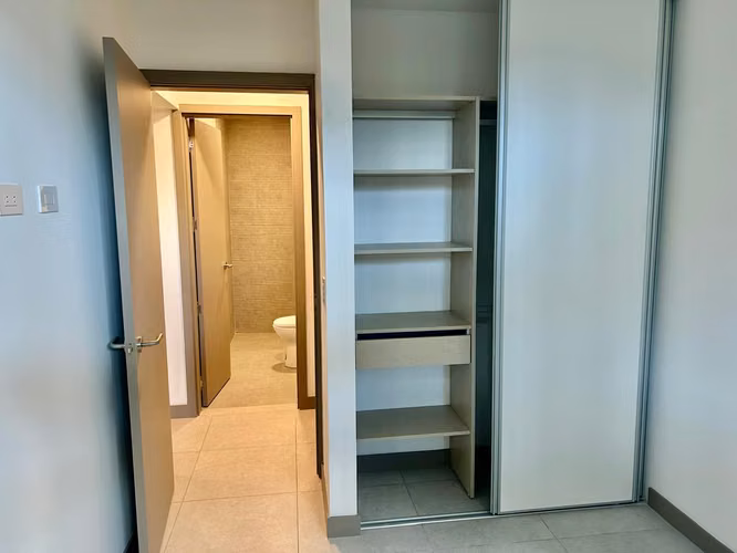 VENTA DE APARATMENTO EN NUCLEO, 2 HABITACIONES + LINEA BLANCA