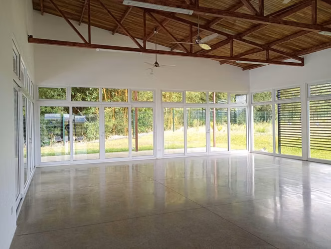 Lote de 160 m² en Grecia Cerca de Zona Franca Evolution