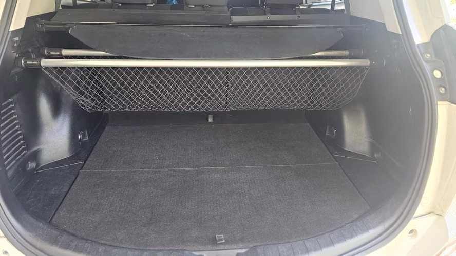 TOYOTA RAV4 4×2 AUTOMÁTICO EN EXCELENTE ESTADO
