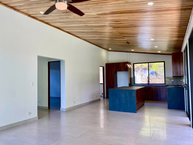 Casa Linda Vista | Casa Nueva con Piscina Infinita en Atenas - Imagen 3