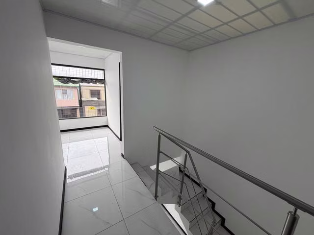 Venta a Estrenar - Uso de suelo Mixto - Tibas.