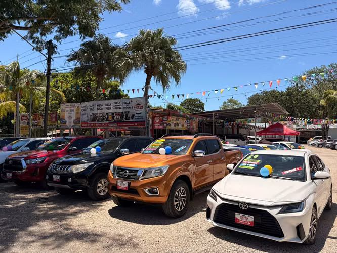 TOYOTA YARIS E-VVT-I-2024-AUTO-SHIFT TRONIC- - Imagen 10