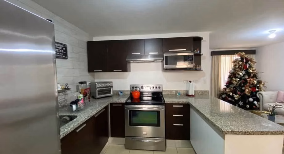 CASA EN ALQUILER EN CONDOMINIO ALTAVISTA – CIUDAD COLÓN - Imagen 5