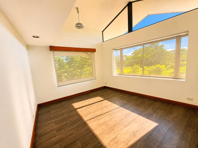 AMPLIA CASA EN VENTA  –  CONDOMINIO VISTAS DEL SOL - GRECIA - Imagen 14