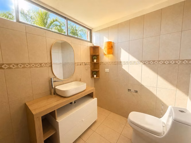 AMPLIA CASA EN VENTA  –  CONDOMINIO VISTAS DEL SOL - GRECIA - Imagen 16