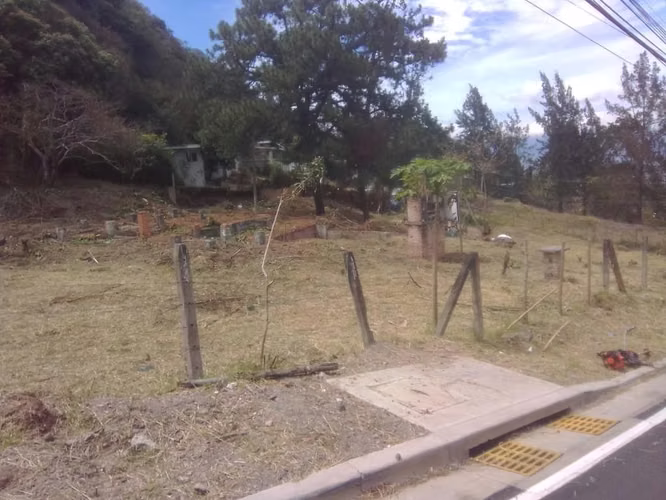 OPORTUNIDAD 3.640 MTS DE TERRENO SAN ANTONIO DE ESCAZÚ - Imagen 13