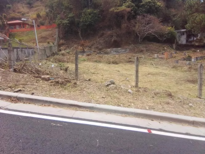 OPORTUNIDAD 3.640 MTS DE TERRENO SAN ANTONIO DE ESCAZÚ - Imagen 11