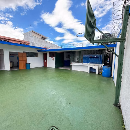 School for sale at San José