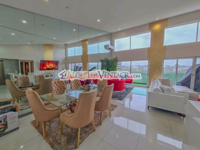 Lujoso Penthouse amueblado con vista en torre Paradisus Rohrmoser Pavas - Imagen 14